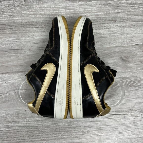 NIKE Vintage Rare Men’s Size 9 Black & Gold Low cut Air Force Sneaker From Japan